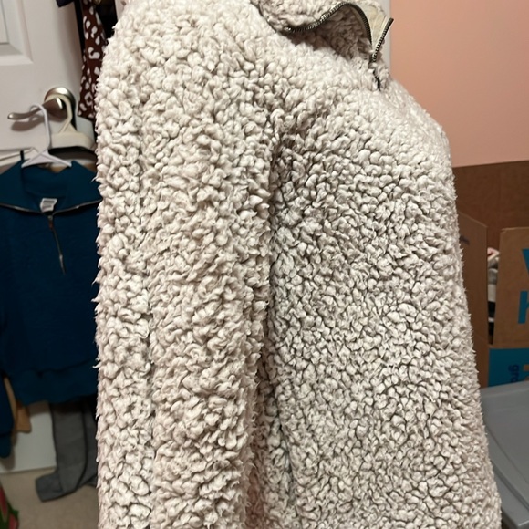 Quarter Zip Pullover - Picture 6 of 8